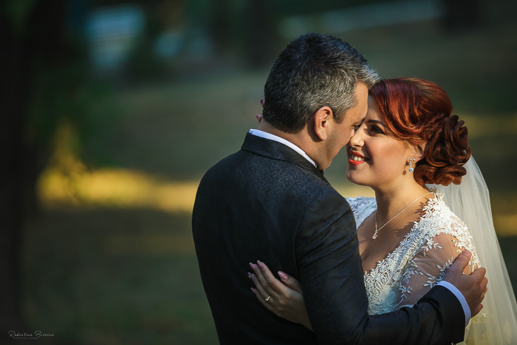 fotograf profesionist de nunta logodna cununie civila religioasa sedinte foto in studio portrete fotografie boudoir nud erotic sedinta foto de maternitate cu burtica gravida