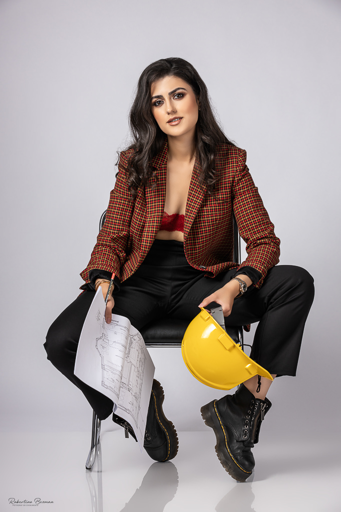 fotograf profesionist de nunta logodna cununie civila religioasa sedinte foto in studio portrete fotografie boudoir nud erotic sedinta foto de maternitate cu burtica gravida