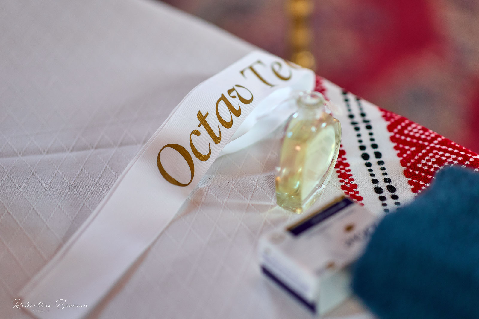 fotograf profesionist de nunta logodna cununie civila religioasa sedinte foto in studio portrete fotografie boudoir nud erotic sedinta foto de maternitate cu burtica gravida