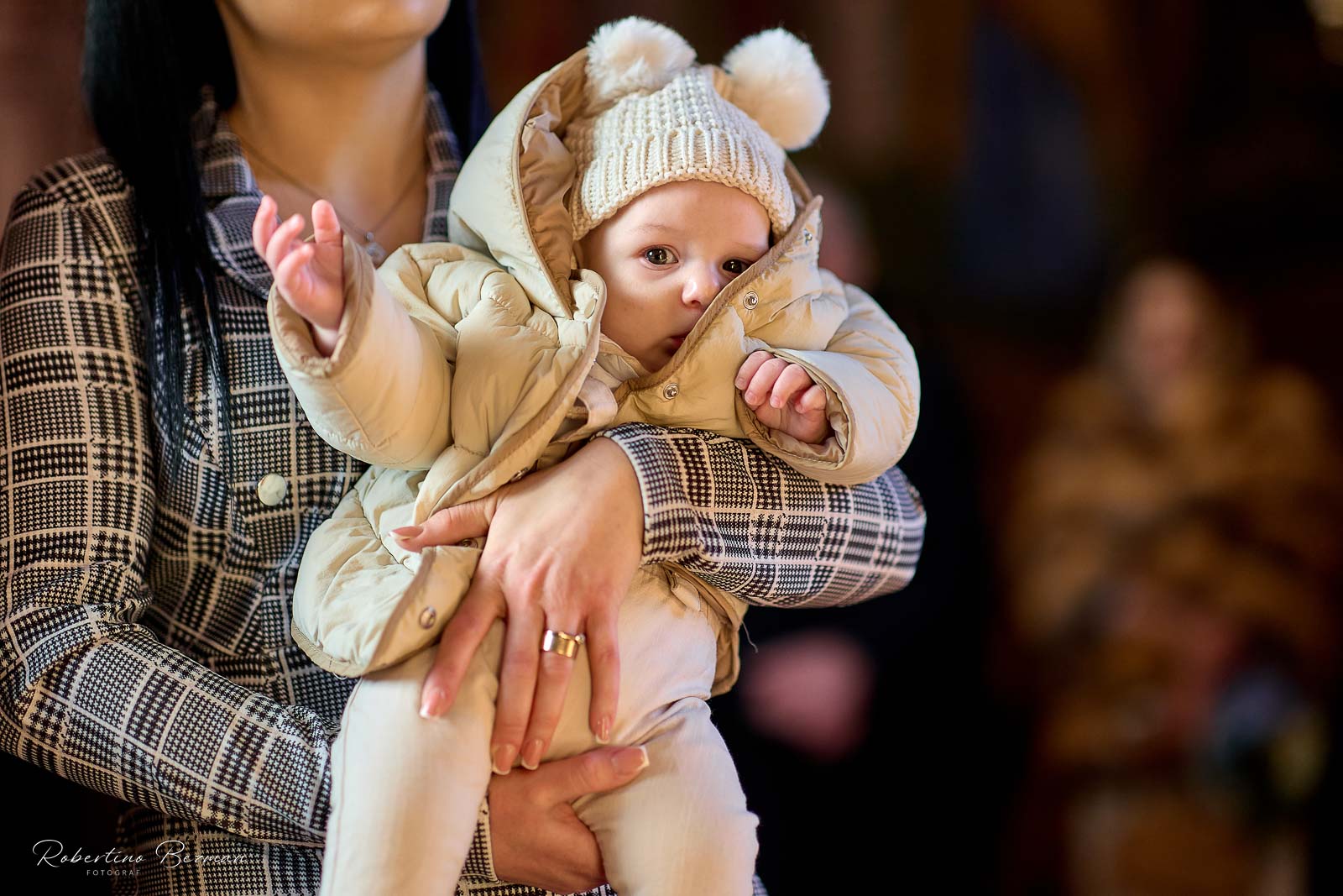 fotograf profesionist de nunta logodna cununie civila religioasa sedinte foto in studio portrete fotografie boudoir nud erotic sedinta foto de maternitate cu burtica gravida