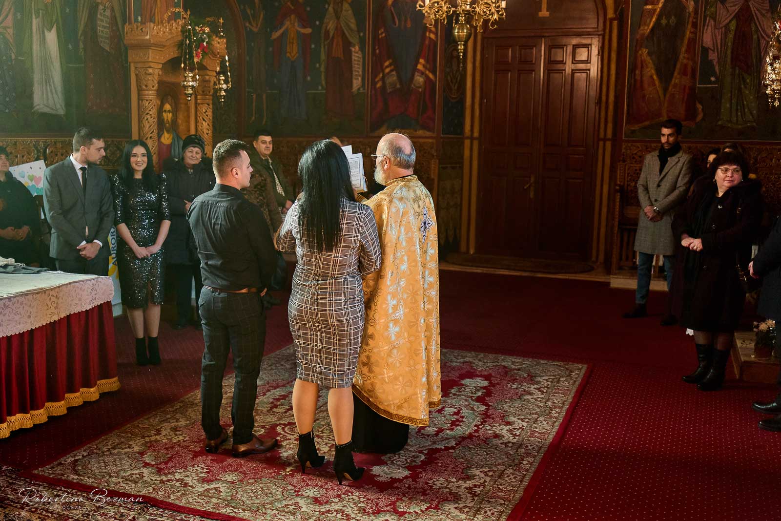 fotograf profesionist de nunta logodna cununie civila religioasa sedinte foto in studio portrete fotografie boudoir nud erotic sedinta foto de maternitate cu burtica gravida