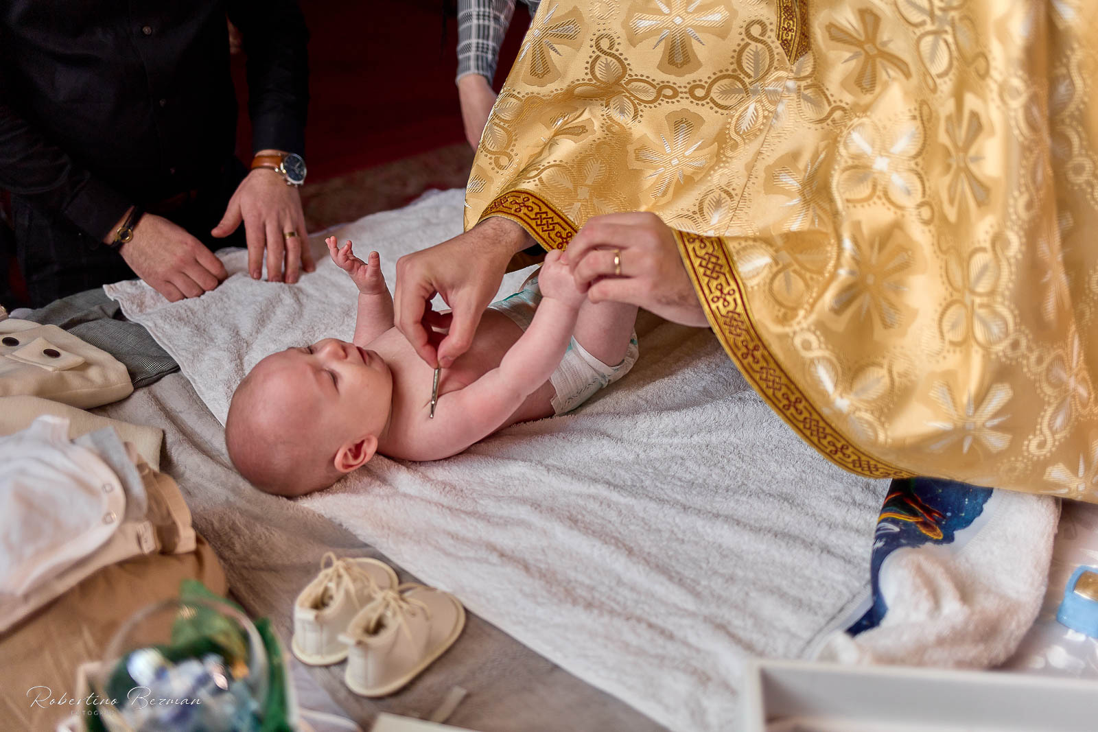 fotograf profesionist de nunta logodna cununie civila religioasa sedinte foto in studio portrete fotografie boudoir nud erotic sedinta foto de maternitate cu burtica gravida