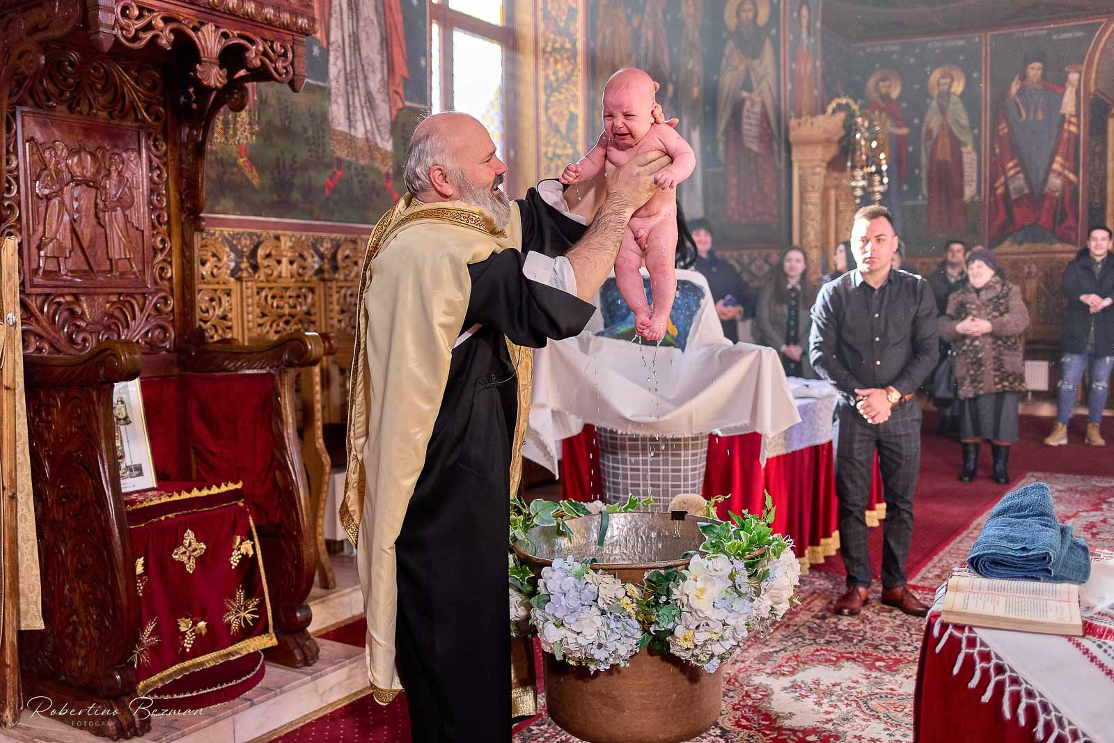 fotograf profesionist de nunta logodna cununie civila religioasa sedinte foto in studio portrete fotografie boudoir nud erotic sedinta foto de maternitate cu burtica gravida