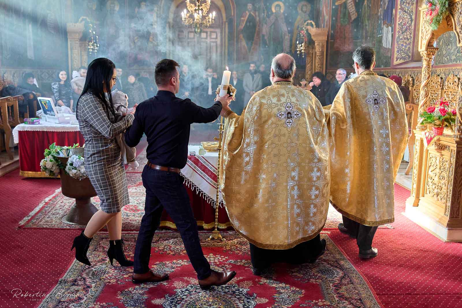 fotograf profesionist de nunta logodna cununie civila religioasa sedinte foto in studio portrete fotografie boudoir nud erotic sedinta foto de maternitate cu burtica gravida