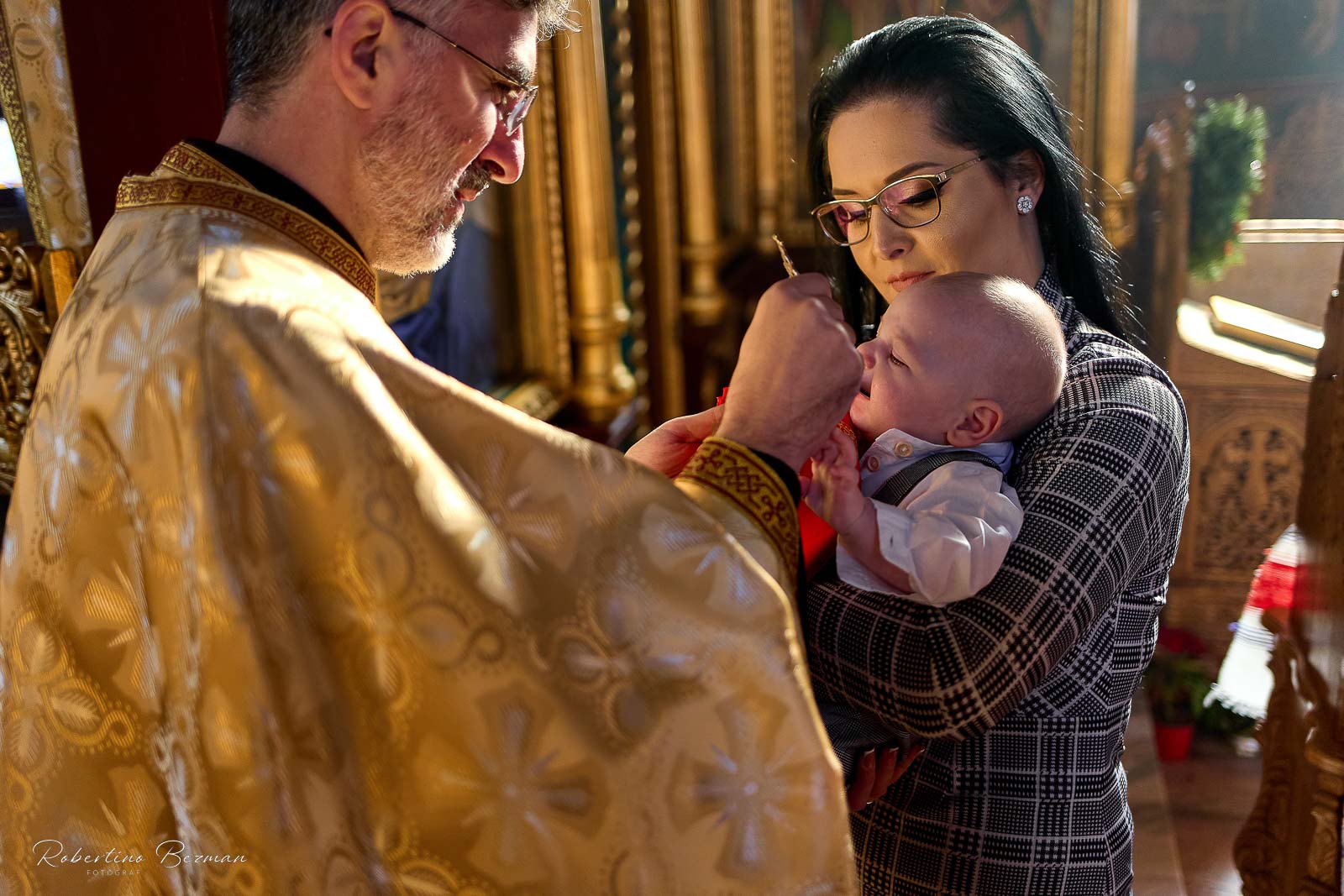 fotograf profesionist de nunta logodna cununie civila religioasa sedinte foto in studio portrete fotografie boudoir nud erotic sedinta foto de maternitate cu burtica gravida