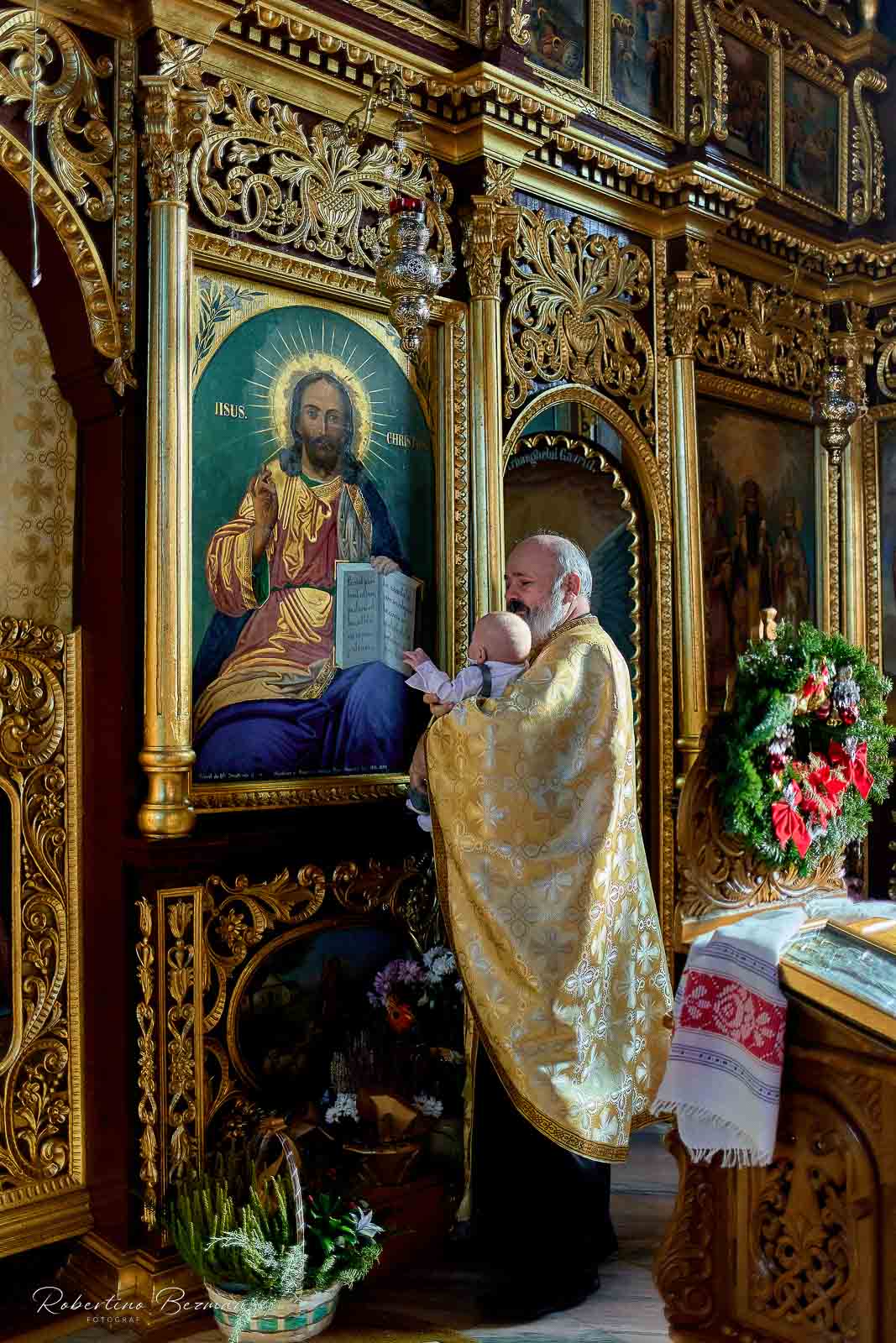 fotograf profesionist de nunta logodna cununie civila religioasa sedinte foto in studio portrete fotografie boudoir nud erotic sedinta foto de maternitate cu burtica gravida