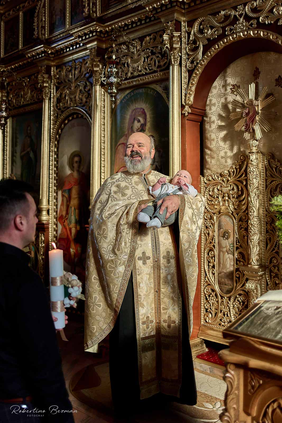 fotograf profesionist de nunta logodna cununie civila religioasa sedinte foto in studio portrete fotografie boudoir nud erotic sedinta foto de maternitate cu burtica gravida