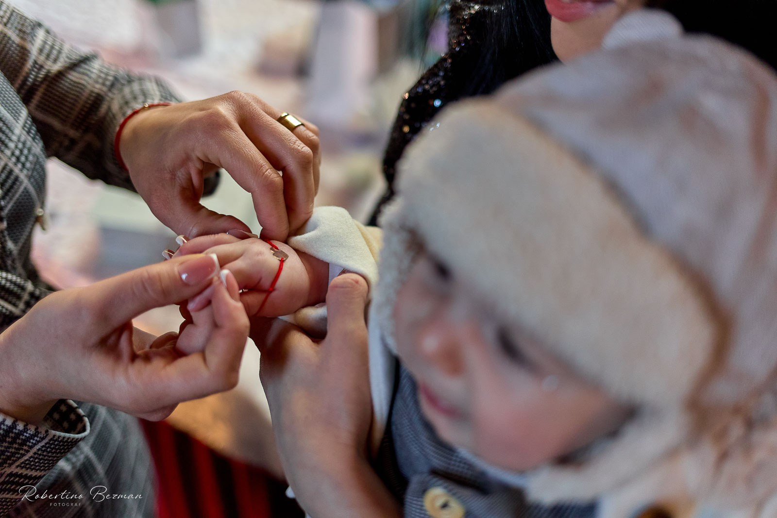 fotograf profesionist de nunta logodna cununie civila religioasa sedinte foto in studio portrete fotografie boudoir nud erotic sedinta foto de maternitate cu burtica gravida