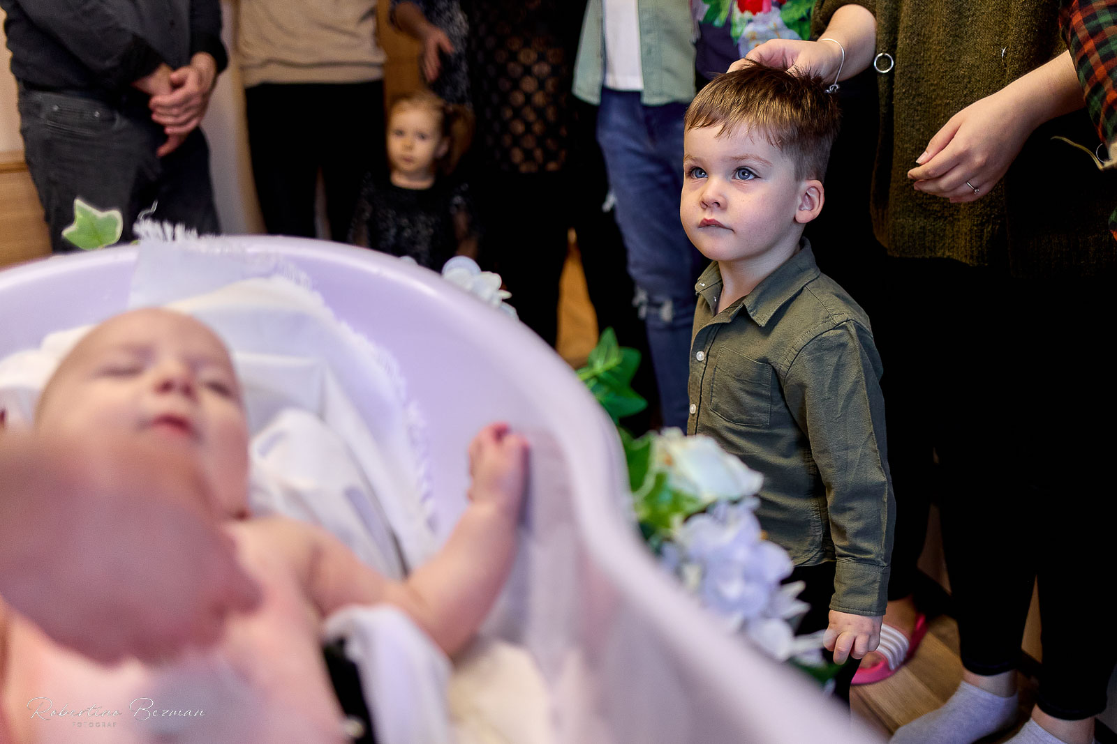 fotograf profesionist de nunta logodna cununie civila religioasa sedinte foto in studio portrete fotografie boudoir nud erotic sedinta foto de maternitate cu burtica gravida