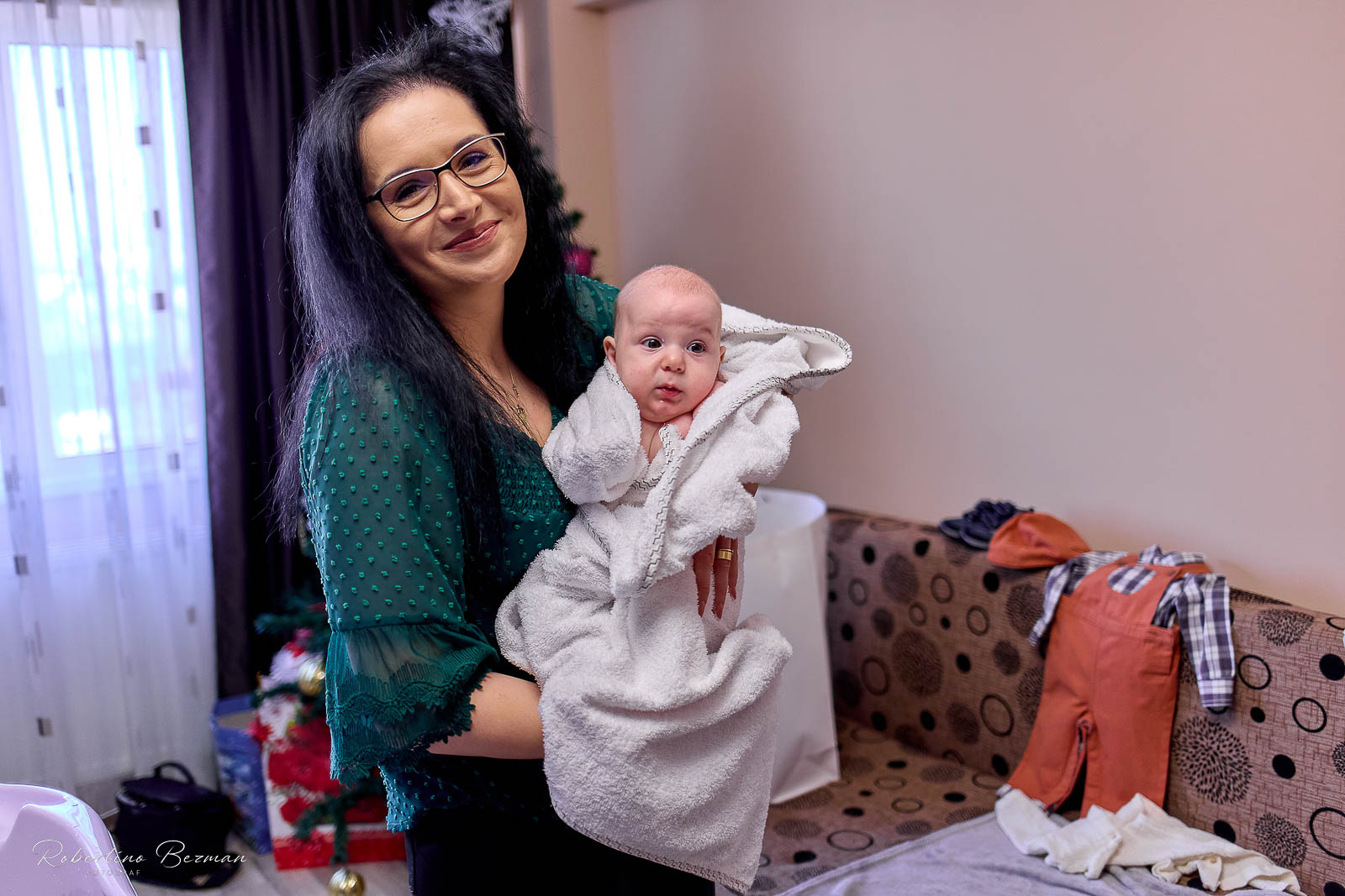 fotograf profesionist de nunta logodna cununie civila religioasa sedinte foto in studio portrete fotografie boudoir nud erotic sedinta foto de maternitate cu burtica gravida