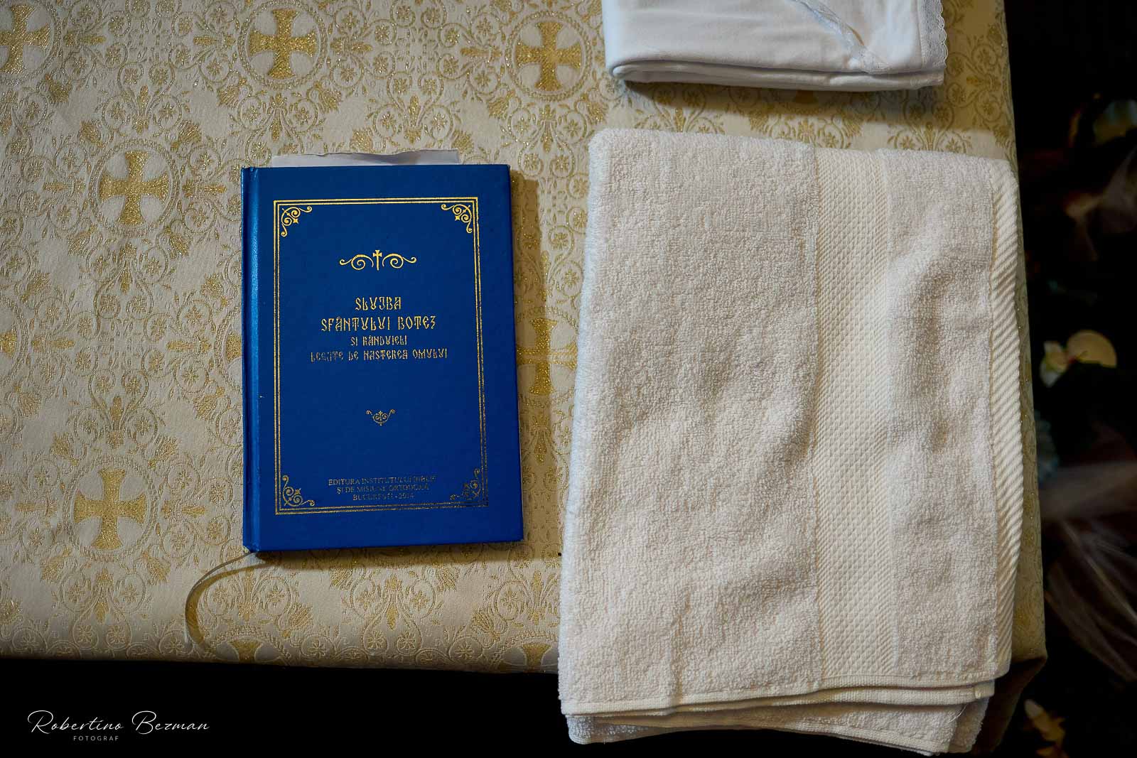 fotograf profesionist de nunta logodna cununie civila religioasa sedinte foto in studio portrete fotografie boudoir nud erotic sedinta foto de maternitate cu burtica gravida