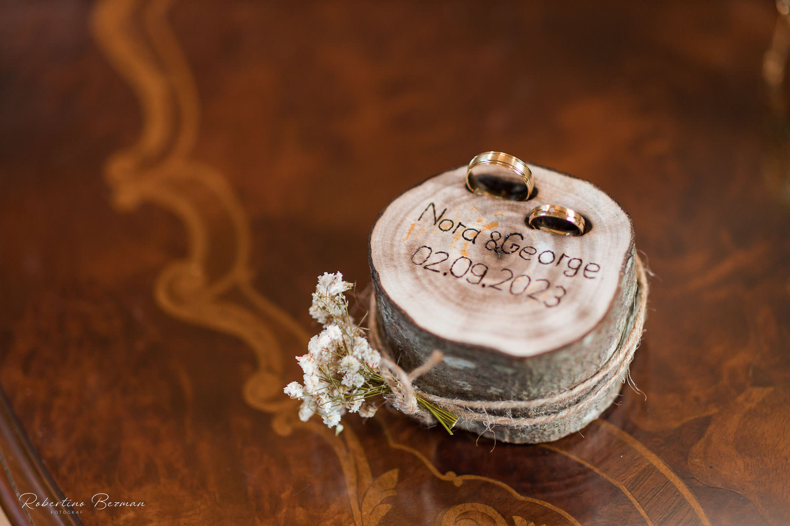 fotograf profesionist de nunta logodna cununie civila religioasa sedinte foto in studio portrete fotografie boudoir budoar beauty nud erotic glamour sedinta foto de maternitate cu burtica gravida