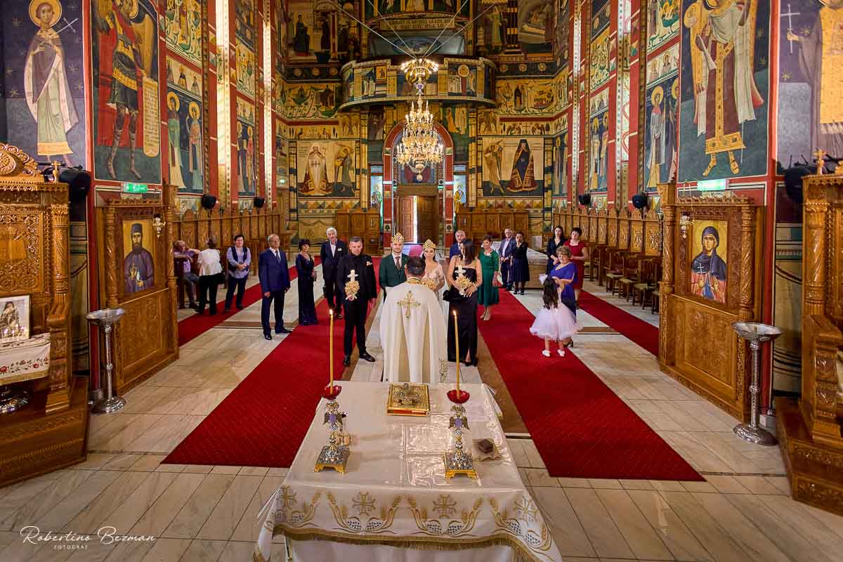 fotograf profesionist de nunta logodna cununie civila religioasa sedinte foto in studio portrete fotografie boudoir budoar beauty nud erotic glamour sedinta foto de maternitate cu burtica gravida braila