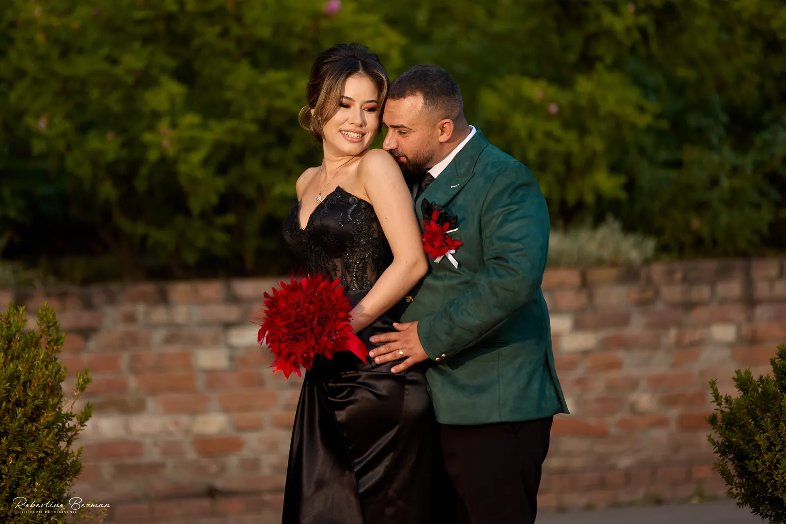 Nuntă Galați Ioana și Cornel mașină clasică ședință foto Bora Bora Events