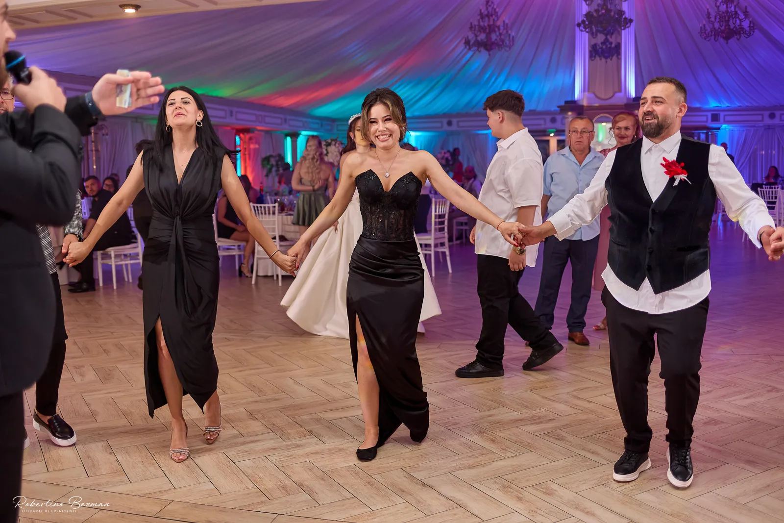 Nuntă Galați Ioana și Cornel petrecere Bora Bora Events dans și invitați