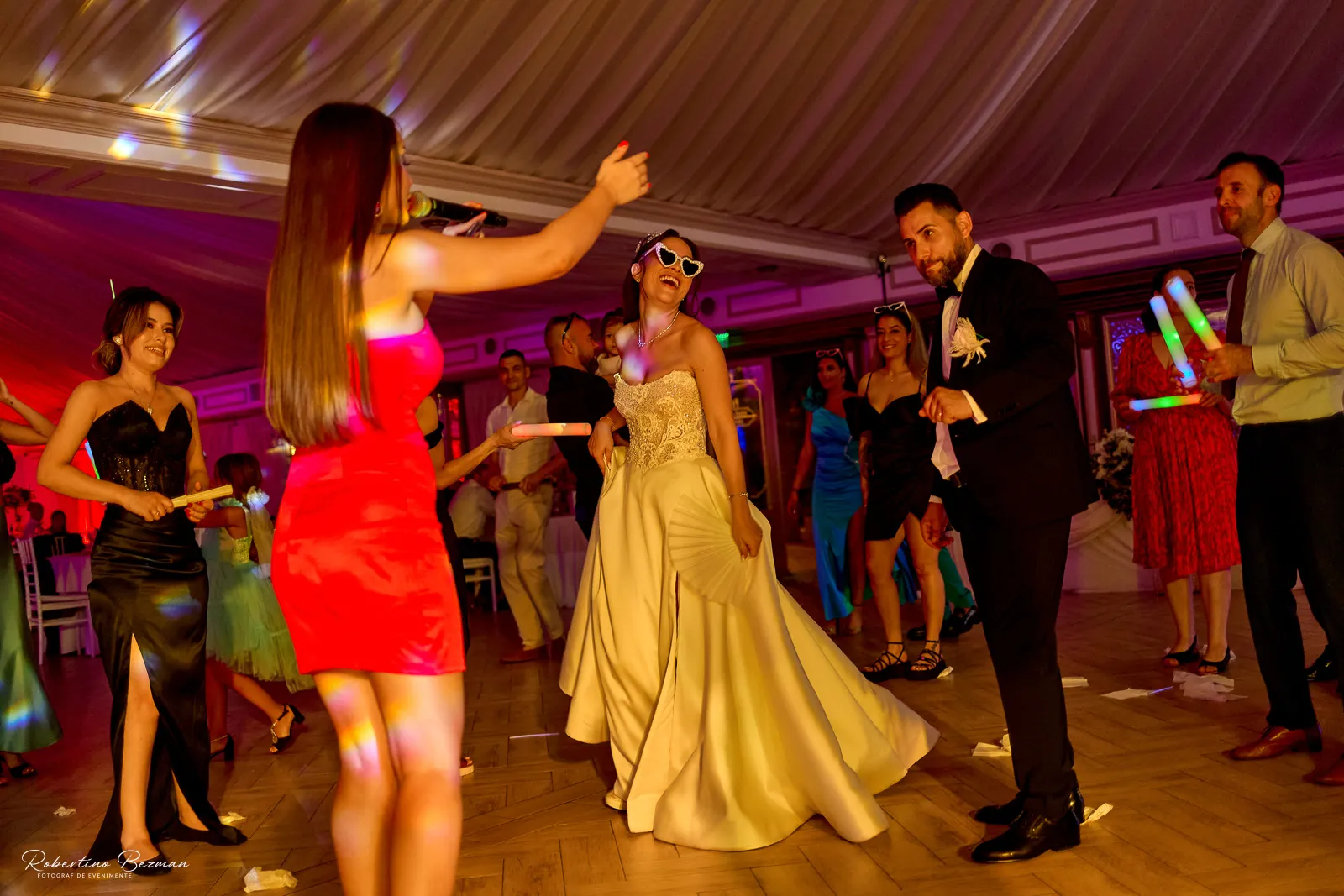 Nuntă Galați Ioana și Cornel petrecere Bora Bora Events dans și invitați